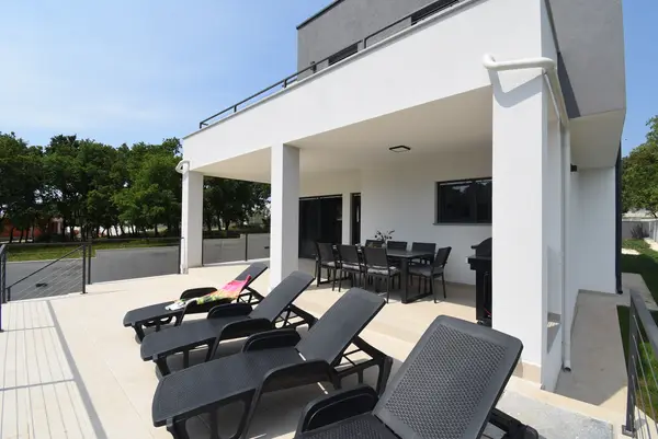 Tara Oasis Medulin