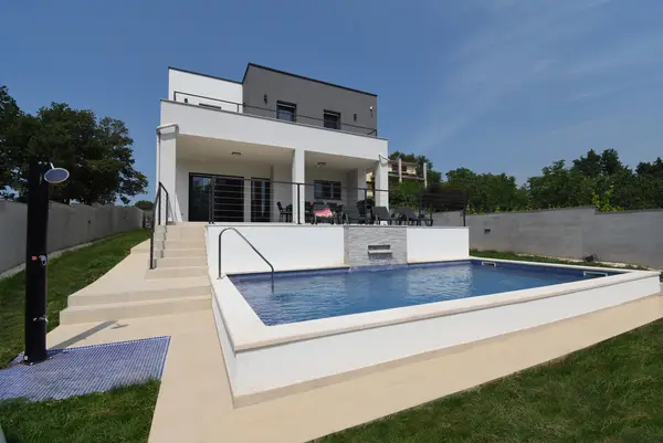 Tara Oasis Medulin